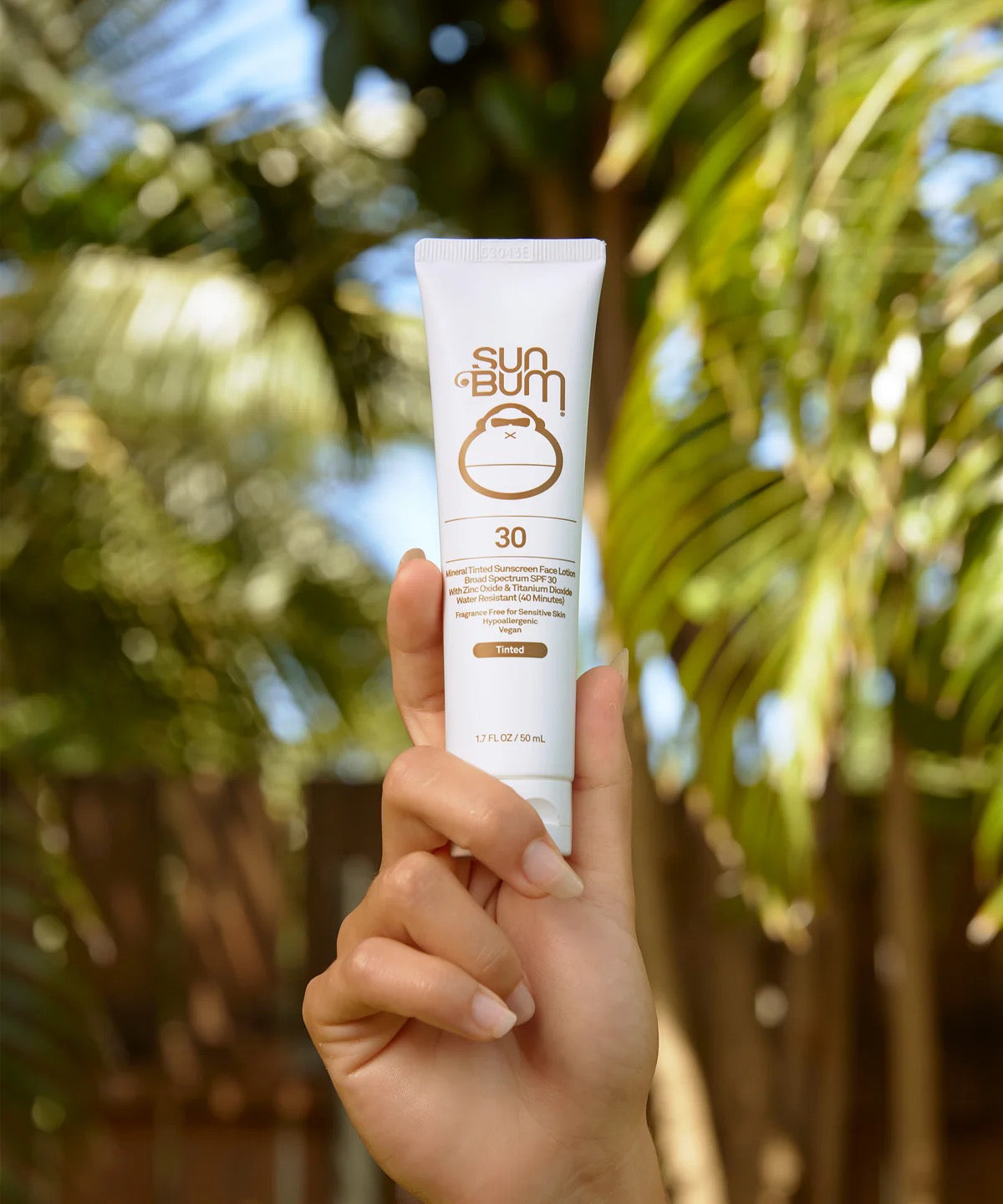 SUN BUM MINERAL SPF 30 TINTED SUNSCREEN FACE LOTION