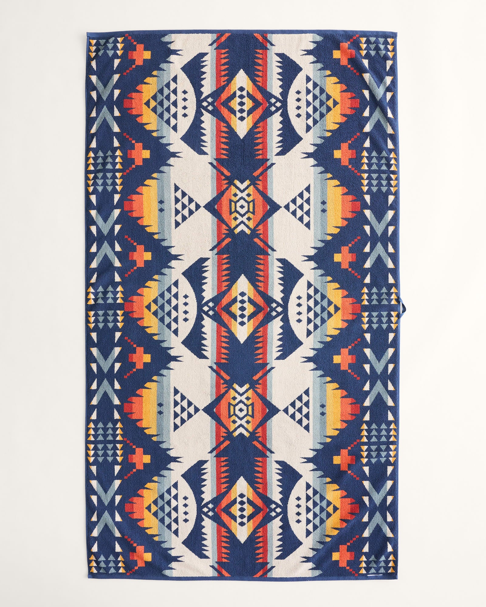 PENDLETON OVERSIZED SPA TOWEL