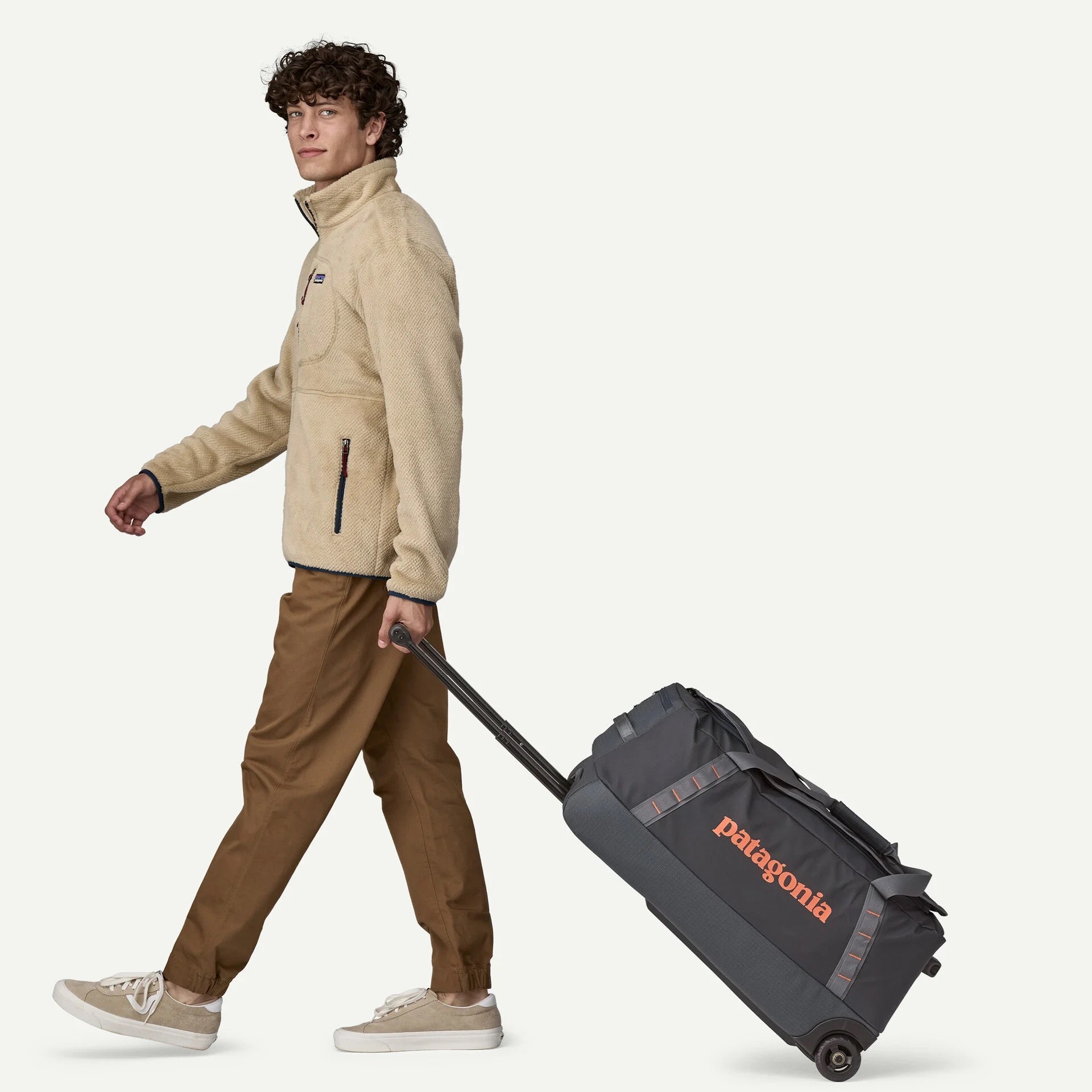 BLACK HOLE WHEELED DUFFEL 70L