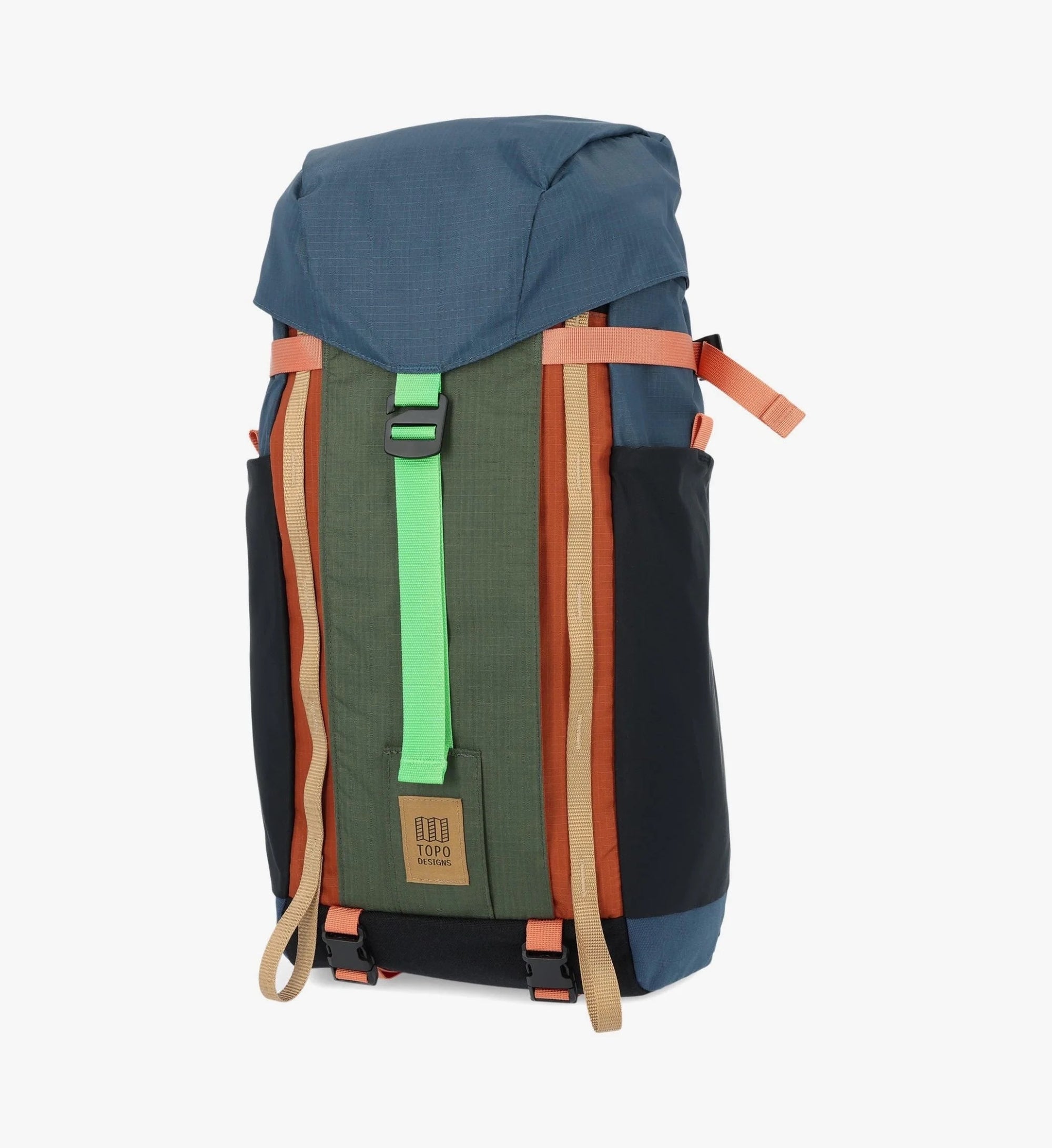 MOUNTAIN PACK 16L