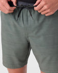 PERFORM LIGHT LINED ELASTIC WAIST 17"
