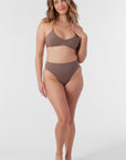 SALTWATER SOLIDS HUNTINGTON TOP