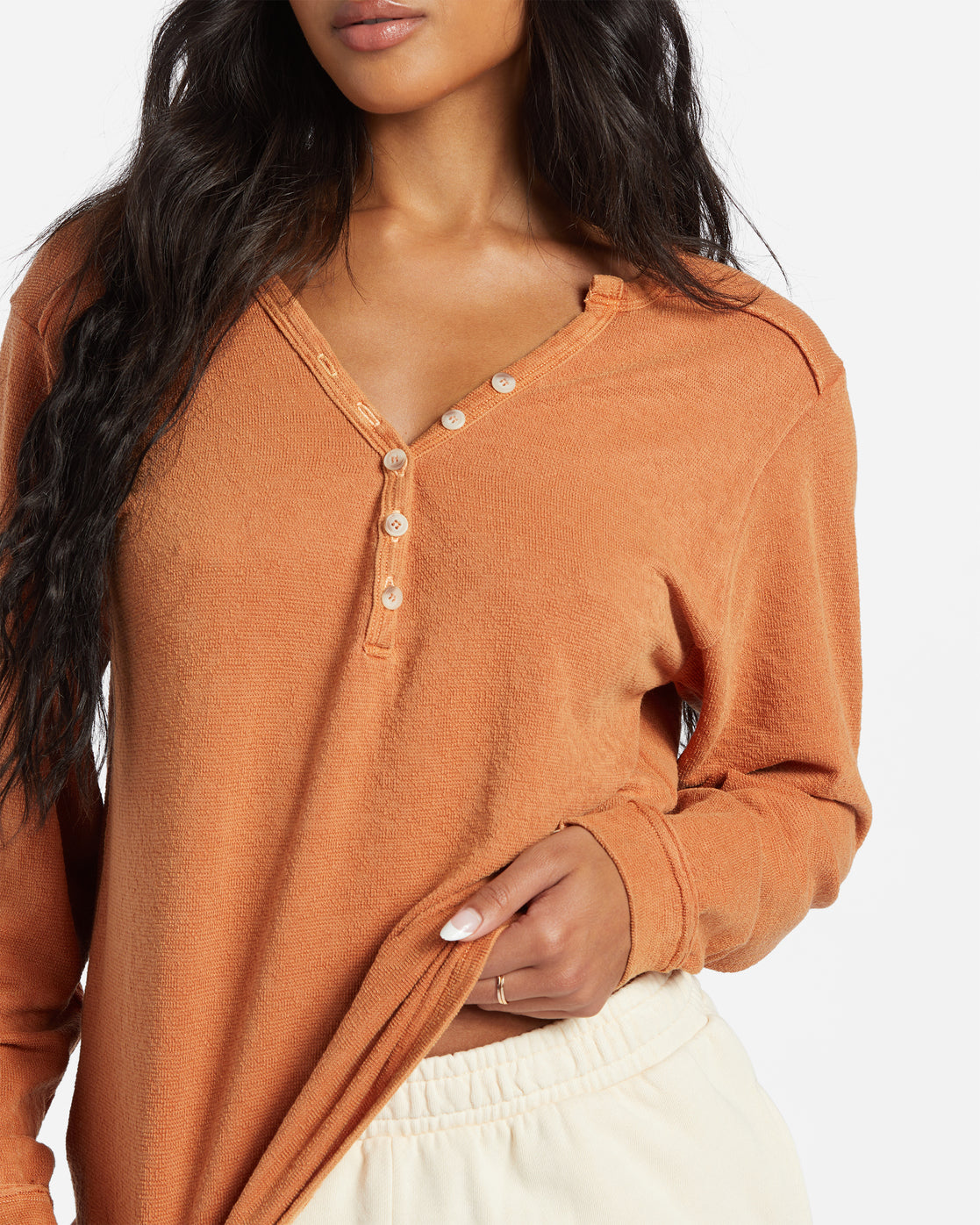 SUNDAY VIBES LONG-SLEEVE