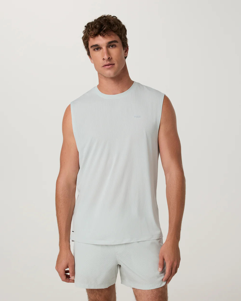 M'S SLEEVELESS STRATO BREATHE TANK