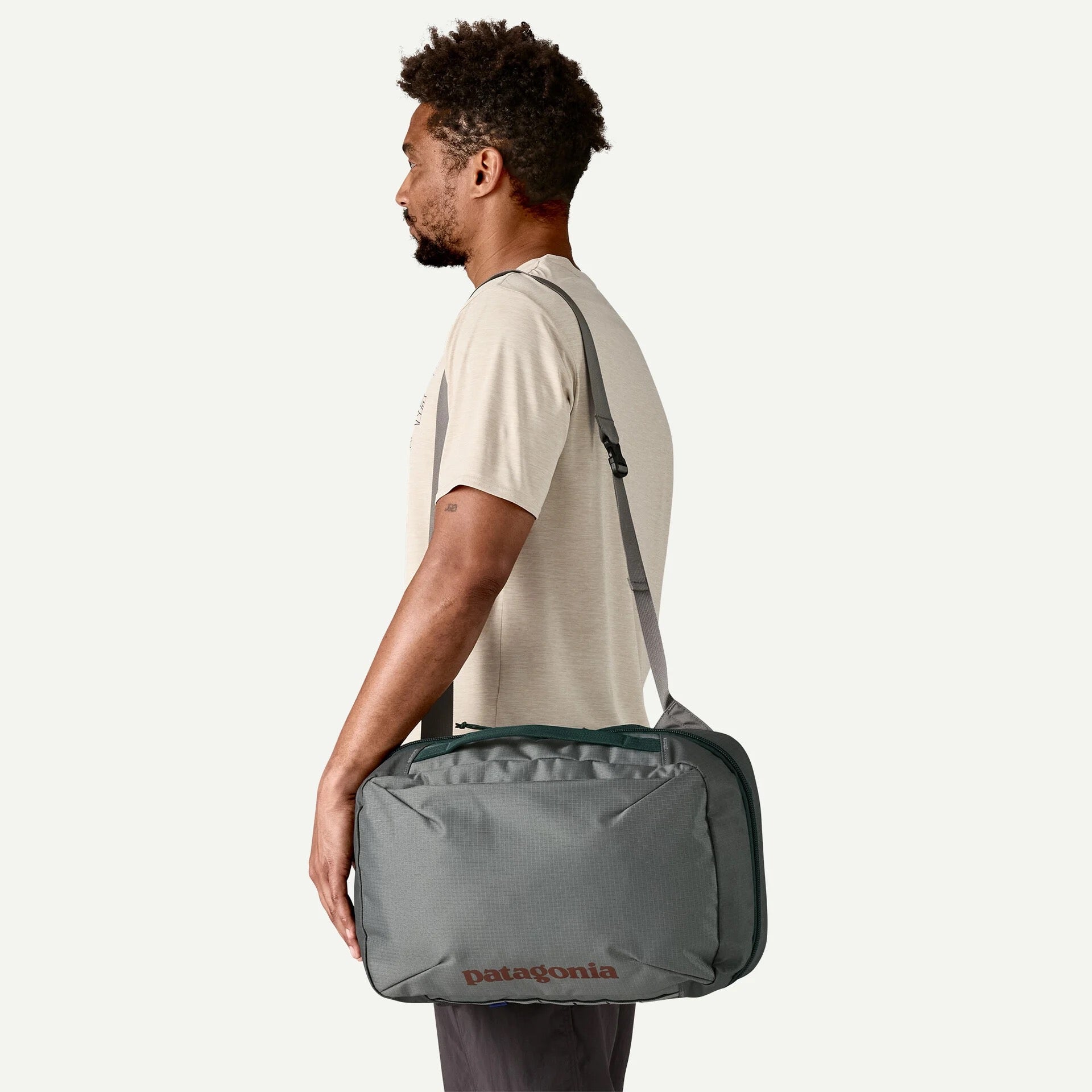 BLACK HOLE MICRO MLC BACKPACK 22L